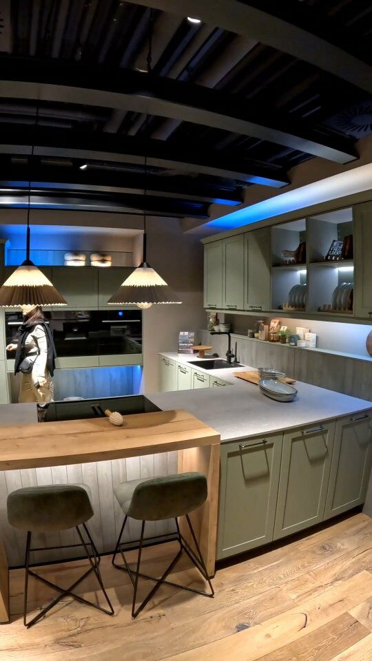 🎥 Episode 10 — German Kitchen Inspirations Series

 Fresh from an inspiring trip to Germany, our team has returned with the latest design trends, craftsmanship, and innovations shaping the future of Timbercraft kitchens. 

Join us as we explore where creativity meets precision, and bring a touch of German excellence to your dream kitchen. 

#germankitchen #modernkitchen #homedesign #kitchendesign #bespokekitchen