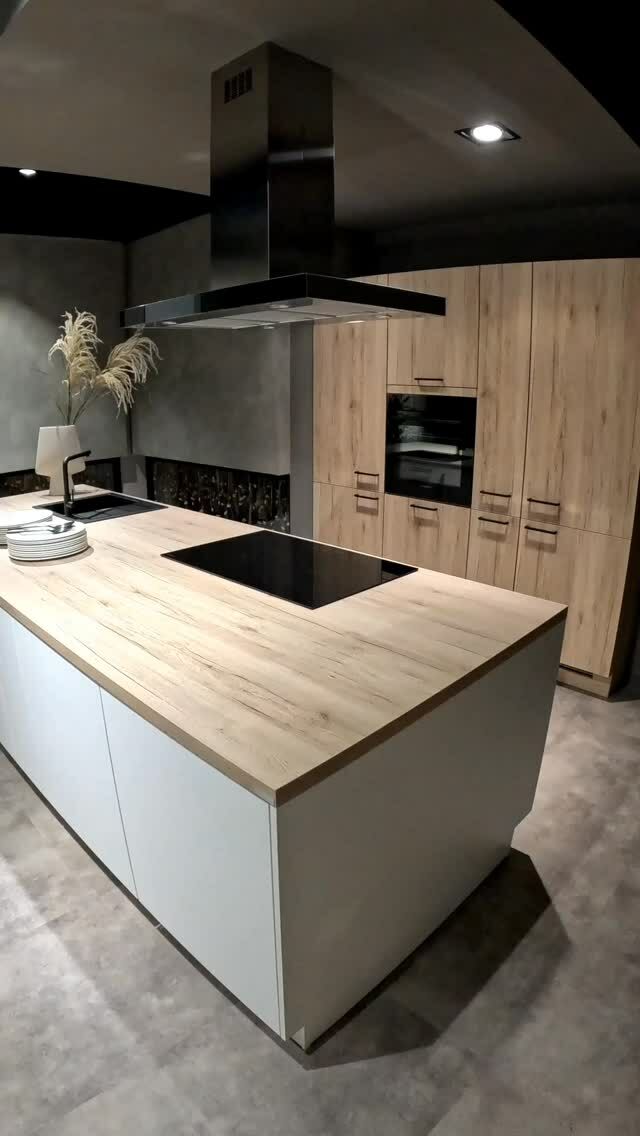 🎥 Episode 12 — German Kitchen Inspirations Series

Fresh from an inspiring trip to Germany, our team has returned with the latest design trends, craftsmanship, and innovations shaping the future of Timbercraft kitchens.

Join us as we explore where creativity meets precision, and bring a touch of German excellence to your dream kitchen.

#germankitchen #modernkitchen #homedesign #kitchendesign #bespokekitchen