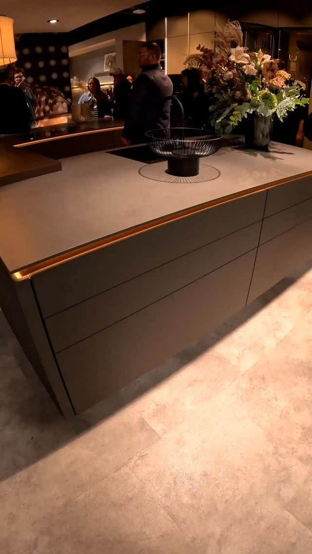 We’re back.

🎥 Episode 1 — German Kitchen Inspirations

Our German Kitchen Inspirations series returns, bringing you the latest design trends, craftsmanship, and innovation shaping the future of Timbercraft kitchens.

Join us as we explore where creativity meets precision.

#kitchendesign #kitchen #homedecor #dreamkitchen #timbercraftdublin #timbercraftnewbridge #timbercraftireland #timbercraftdesign #germankitchen #germandesign #modernkitchen #customkitchen #bespokefurniture #bespokekitchen #irelandhome #interiordesign #homedesign #newbridgedesign #dublindesign #irishkitchen #irishdesign